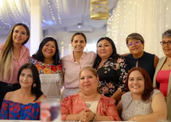 Reconoce Ana Paty Prealta a madres cancunenses como pilar fundamental de una sociedad en paz