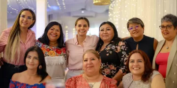 Reconoce Ana Paty Prealta a madres cancunenses como pilar fundamental de una sociedad en paz