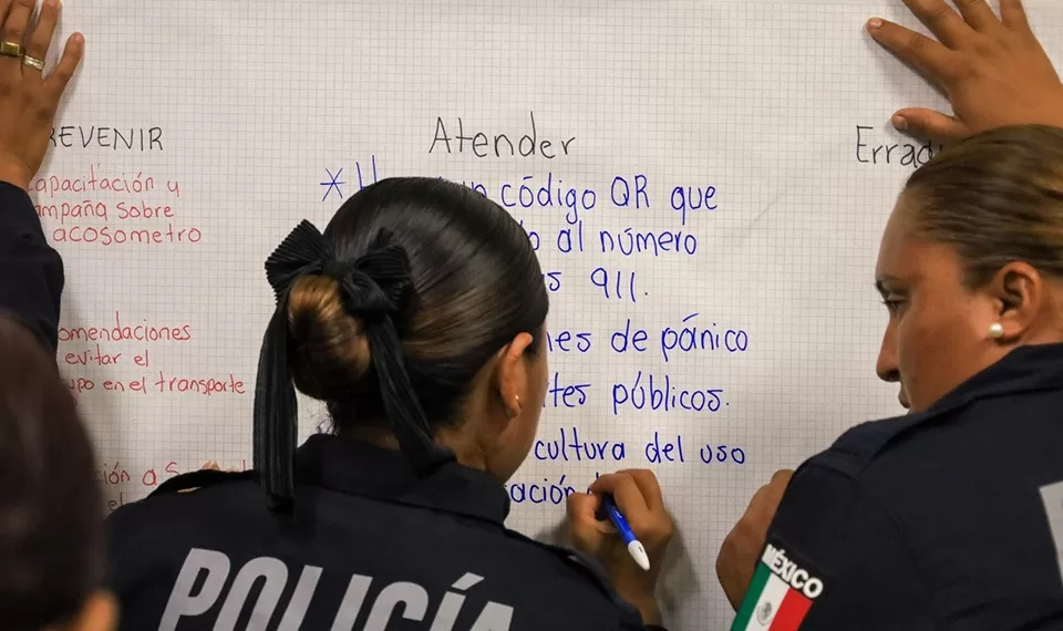 Capacitan a personal del GEAVIG para atender el tema del acoso sexual en el transporte público