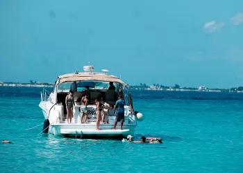 Quintana Roo impulsa a negocios turísticos con registro en Retur-Q