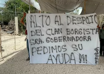 Vecinos de colonia irregular en Tulum se preparan contra desalojo