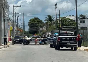 Ejecutan a sujeto que se encargaba de limpiar un campo deportivo de Cancún