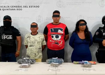 Capturan a 24 personas por venta de drogas en playas de Cancún