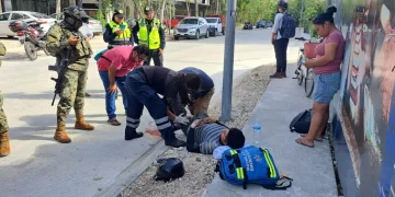 Lo atropellan y se da a la fuga el responsable en Tulum