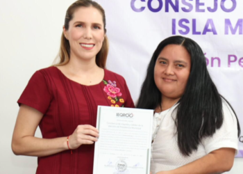 Entregan actas de mayoría a ganadores de las elecciones de ayuntamientos en Quintana Roo