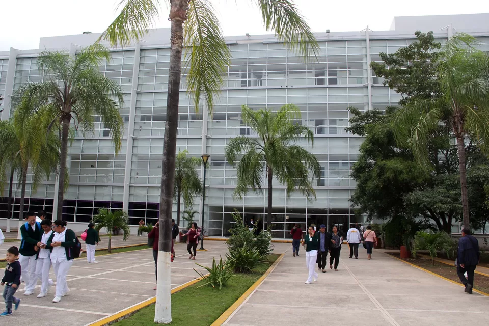 IMSS amplía contratos federales a trabajadores de salud no incorporados a IMSS-Bienestar