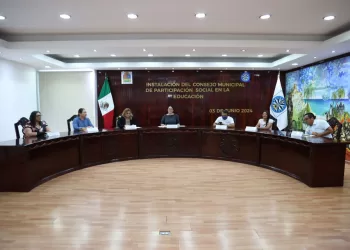 Instalan en Isla Mujeres el Consejo de Participación en la Educación