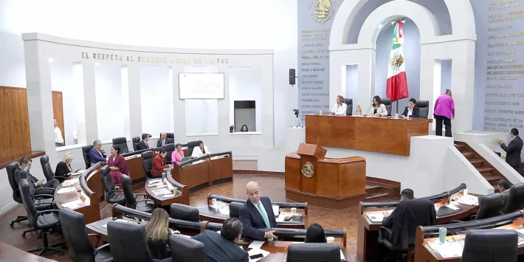 Congreso en SLP, ejemplo contra la violencia a la mujer