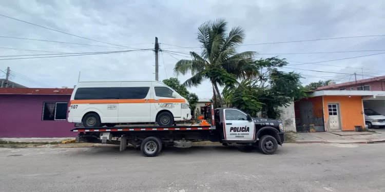 Tránsito brindó en Chetumal más de 100 servicios de grúa gratuitos