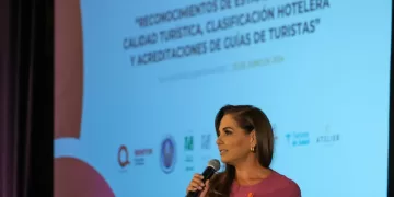Mara Lezama destaca la mejora continua en la calidad del servicio local