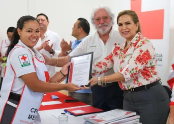 Formalizan entrega de terreno a la Cruz Roja en Playa del Carmen