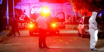 Ejecutan a hombre afuera de bar en la Región 221 de Cancún