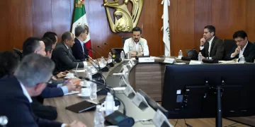 Trabaja el IMSS en resolver operación de elevadores en unidades médicas