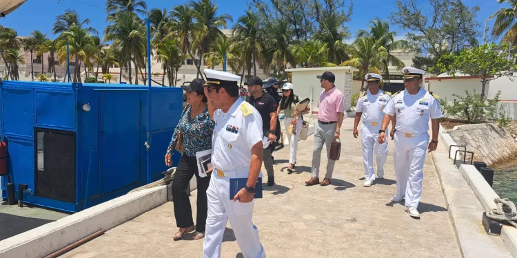 Gobierno del Estado y Semar refuerzan acciones para mitigar afectación por sargazo