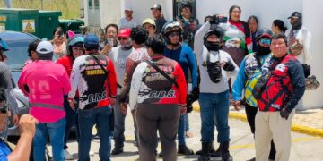 Protestan motociclistas de Chetumal y Cancún contra la llamada “ley chaleco”