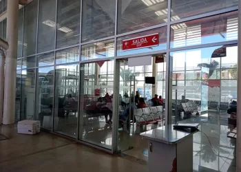 Los 4 aeropuertos internacionales, sin daños; reactivan el transporte foráneo