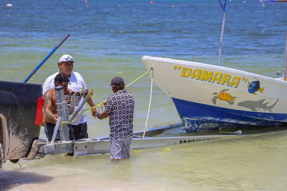 Resguardan barcos en Puerto Morelos ante la llegada de “Beryl” a Q. Roo