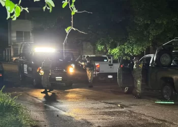 Persecución y balacera con presuntos secuestradores