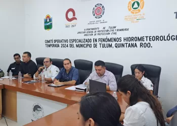 Intensos preparativos en Tulum ante la llegada del ciclón "Beryl"