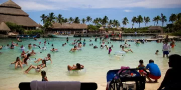 Grupo Xcaret suspenderá paseos y las actividades en sus parques
