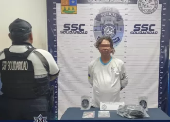 Policía Turística detiene a un individuo con droga en céntrica zona de Playa del Carmen