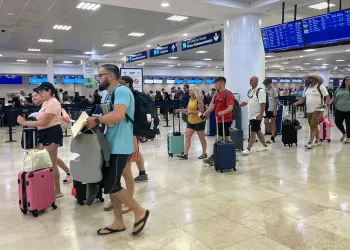 Se normalizan operaciones en aeropuerto de Cancún, programan 549 vuelos
