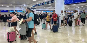 Se normalizan operaciones en aeropuerto de Cancún, programan 549 vuelos