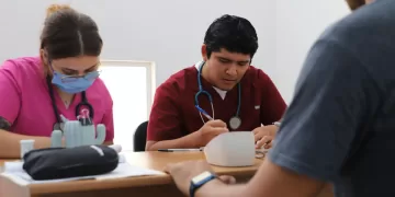 Gobierno Municipal de Isla Mujeres tramita certificados médicos gratuitos en los Centros Comunitarios 