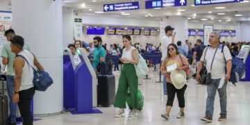 Aeropuerto de Cancún, con problemas para cumplir operaciones programadas