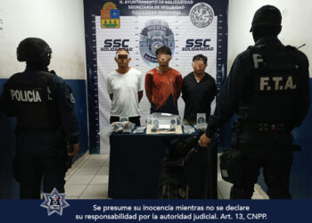 Asegurados tres individuos en un retén de Playa del Carmen, llevaban droga y un arma