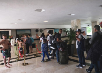 La promoción turística enfrenta temporada alta y desafíos en mercados internacionales