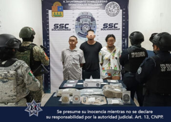 Tres detenidos con drogas y un arma de fuego en un auto robado 