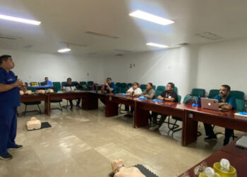 IMSS Quintana Roo capacita a su personal en soporte vital avanzado pediátrico