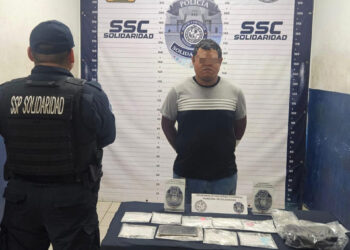 Sorprenden a narcomenudista cuando manipulaba drogas