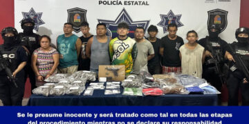 Detenidos a nueve narcomenudistas armados cerca de una secundaria