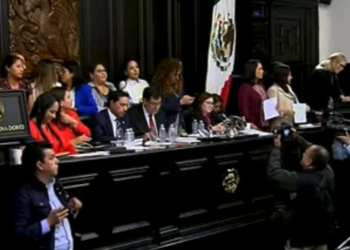 Caos y tensión en el Senado: se aprueba en lo general la reforma al Poder Judicial