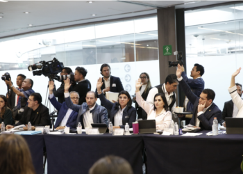 Mayuli Martínez solicita suspensión de la discusión de la reforma judicial en el Senado