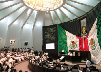 Entrega del Segundo Informe de Gobierno destaca logros y compromiso