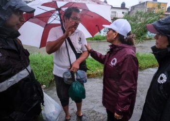 “Helene” solo despeina a Cancún; Mara realiza recorridos de supervisión