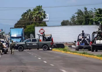 Sedena desconoce cuánto durará el conflicto entre narcos en Sinaloa