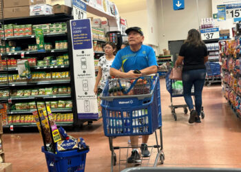 “Estrés financiero” afecta al 43.7% de la población de QRoo