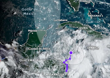 Aumenta al 90% la probabilidad de formación de la tormenta tropical Helene cerca de Quintana Roo