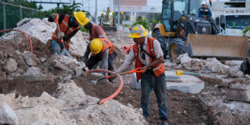 Histórica inversión de 330 millones para cableado subterráneo en el Bulevar Colosio