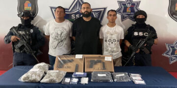 Tres narcomenudistas detenidos en la zona hotelera de Cancún