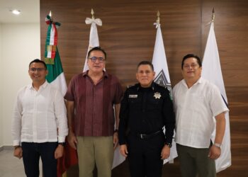 Se reúnen diputados con Julio César Gómez Torres, Secretario de Seguridad Ciudadana