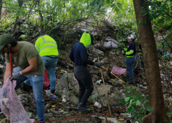 Trabaja Benito Juárez en la conservación de los cenotes