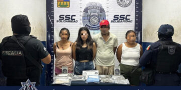 Cuatro detenidos cuando intercambiaban droga en Villas del Sol