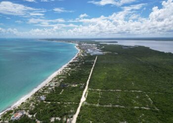 Más de $2,700 millones se invertirán en bulevar turístico Cancún-Isla Blanca