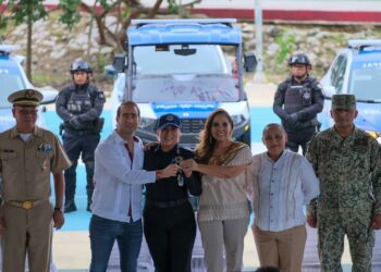 Mara quiere avanzar más rápido en la construcción de la paz: entrega patrullas a ayuntamientos