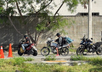 Implementan operativo de seguridad para motociclistas en Av. 135 de Cancún